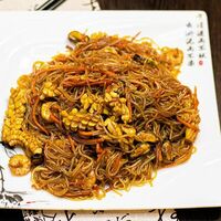 Прозрачная лапша с морепродуктами в Китайская кухня ЖУИ