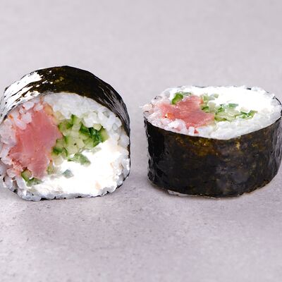 Ролл с тунцом и огурцом в Токио по цене 32 р.