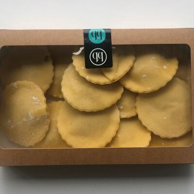 Равиоли с лососем в Bon Bon по цене 195 ₽