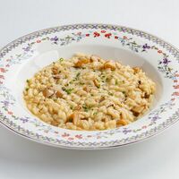 Ризотто с белыми грибами и трюфельным соусом в Parmesano