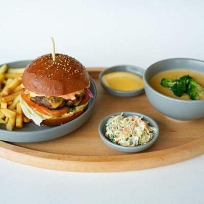 Американский в Шаверма и Пельмень по цене 5190 ₽