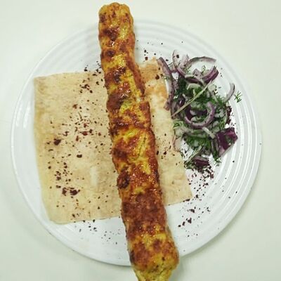 Люля куриный в Шашлыки по-бакински по цене 300 ₽
