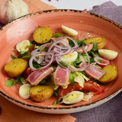 Салат Нисуаз в Самое популярное кафе по цене 695