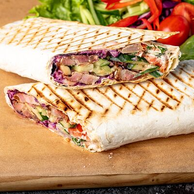 Шаурма классическая со свининой в Bourbon по цене 395 ₽