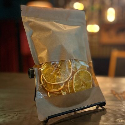 Фруктовые чипсы из апельсина в Steak Blues по цене 150 ₽