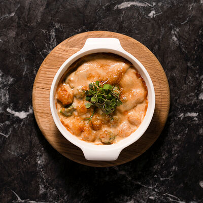 Мурманский гребешок запеченный с соусом карри в Наша хвоя по цене 1690 ₽