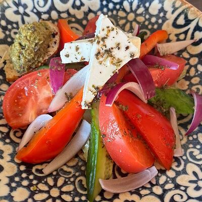 Салат Греческий в Чайхана по цене 495 ₽