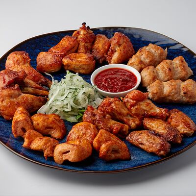 Сет из куриных шашлыков в Кафе МилАриЯ по цене 2405 ₽