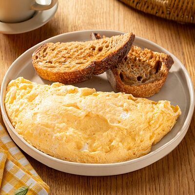 Омлет два сыра в Шоколадница по цене 310 ₽