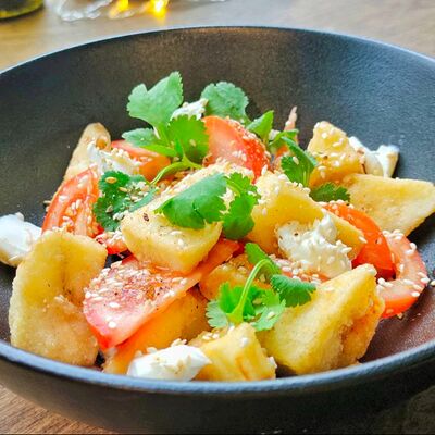 Салат с хрустящим баклажаном в Сидрерия Батя по цене 660 ₽