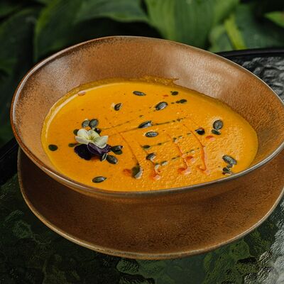 Морковный крем-суп в Yellow Kitchen & bar по цене 432 ₽