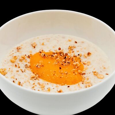 Каша овсяная в Marrone Rosso по цене 1700 ₸