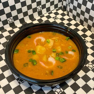 Рыбная похлебка в Pivbar по цене 350 ₽