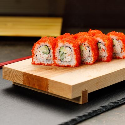 Ролл Калифорния (Набор 11) в Yuzawa Sushi по цене 490 ₽