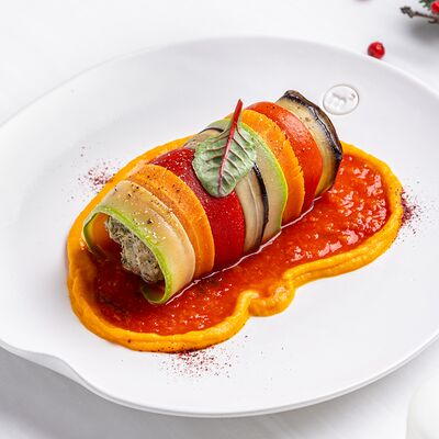 Мясной рулет в М2 Органик Клуб Садовые Кварталы по цене 1250 ₽