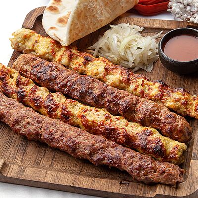 Люля-кебаб из свинины и говядины в Птичка по цене 585 ₽