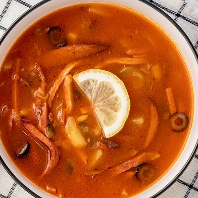 Солянка мясная М в Сели-Съели по цене 420 ₽