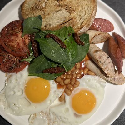 Английский завтракв Fllore cafe по цене 659 ₽