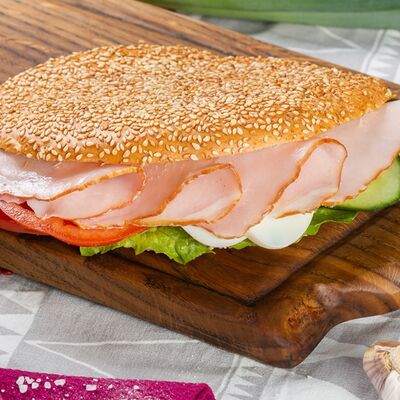 Сэндвич американский с окороком в Поль Бейкери по цене 420 ₽