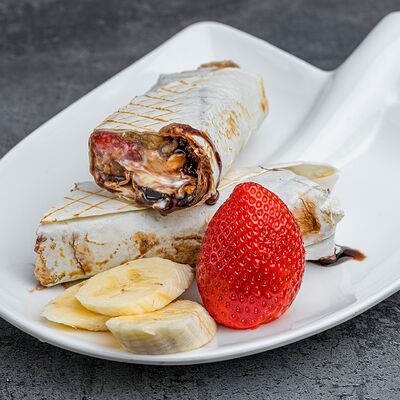 Сладкая шаверма в А когда не Вкусно?! по цене 399 ₽