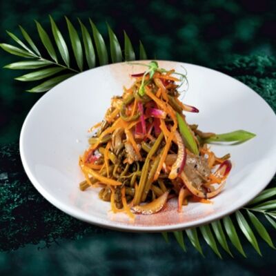 Салат Папоротник в LAOBAN по цене 750 ₽