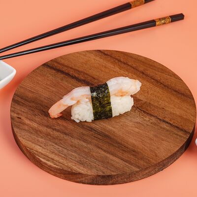 Суши Креветка в Rooooolls по цене 180 ₽