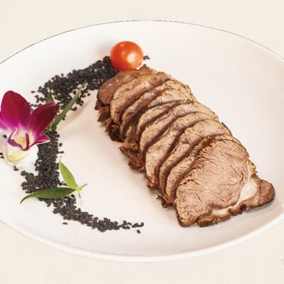 Ароматная говядина в соевом соусе в Золотая панда по цене 1000 ₽