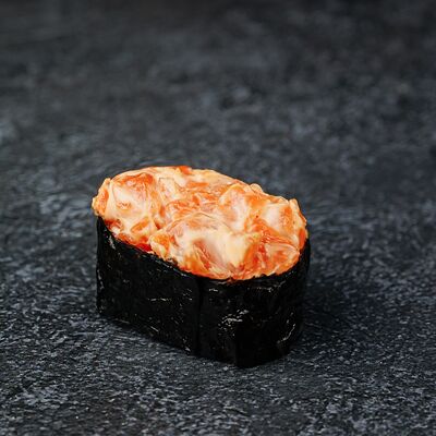 Спайси гункан с лососем в Суши скат по цене 210 ₽