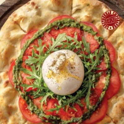 Сливочная буррата с томатами в Чиполучо по цене 660