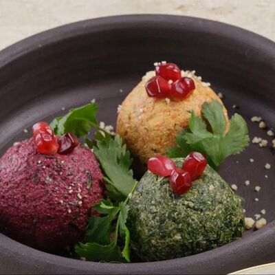 Ассорти из пхали в Добрый Грузин по цене 510 ₽