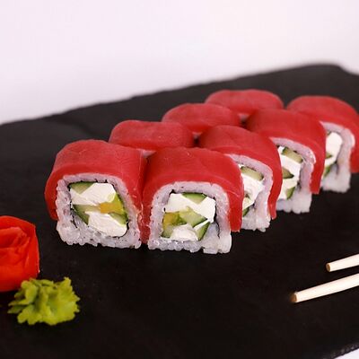 Филадельфия с тунцом в Sushi Kiosk по цене 680 ₽