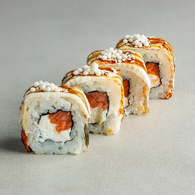 Канадский ролл в Mama ресторан по цене 750 ₽