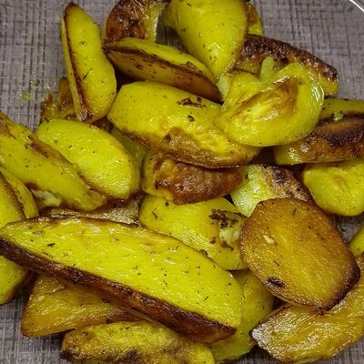 Картошка печеная в Полметра шаурмы по цене 369 ₽