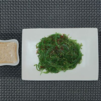 Салат Чука в Суши-бар Тунец по цене 310