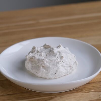 Безе с миндалем в Кондитерская Светланы Шарафуллиной по цене 110 ₽