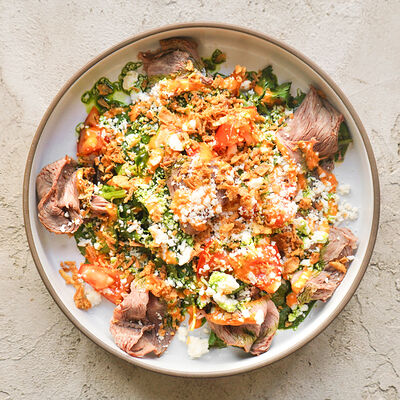 Баклажаны с ростбифом и томатамив Лали Бистро по цене 720 ₽