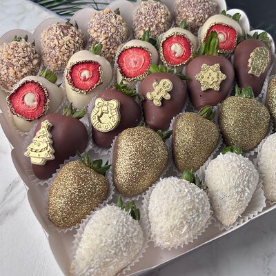 Клубника в шоколаде №34 в Di Panna Confetteria по цене 3390 ₽