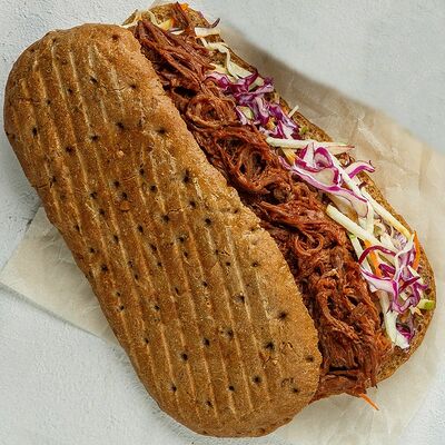 Панини с рваной говядиной в Кэрри по цене 300