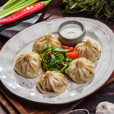 Манты с тыквой и бараниной в Пельмения по цене 719 ₽