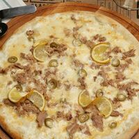 Пицца с тунцом в Имбирь