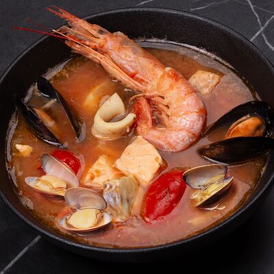 Марсельский Буйябес с лангустином в Лакс+ по цене 990 ₽