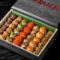 Roll box в Medusa by Novikov