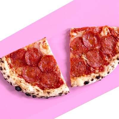 2 кусочка Пеперони в Томат по цене 279 ₽
