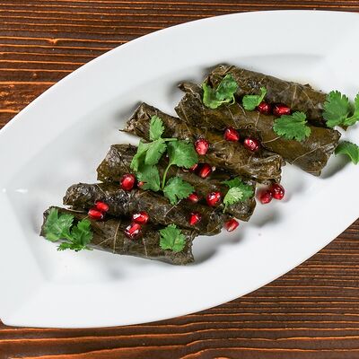 Долма из виноградных листьев в Lav Хаш по цене 650 ₽