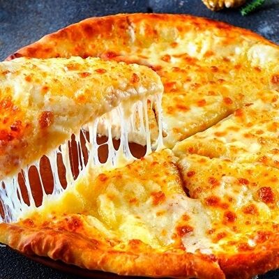 Хачапури по-мегрельски в Сулугуни по цене 759 ₽