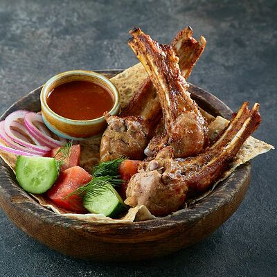 Шашлык из каре ягненка в ЛарисуВаннуХочу по цене 890