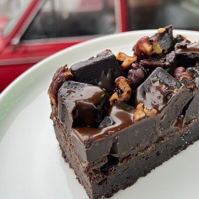 Шоколадный брауни в Блинвуд по цене 350 ₽