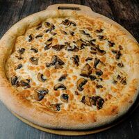 Пицца сливочно-грибная в Вкус кафе