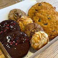 Набор печенья в 11/47 Bakery