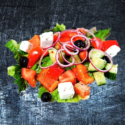 Греческий в SushiLab по цене 337 ₽